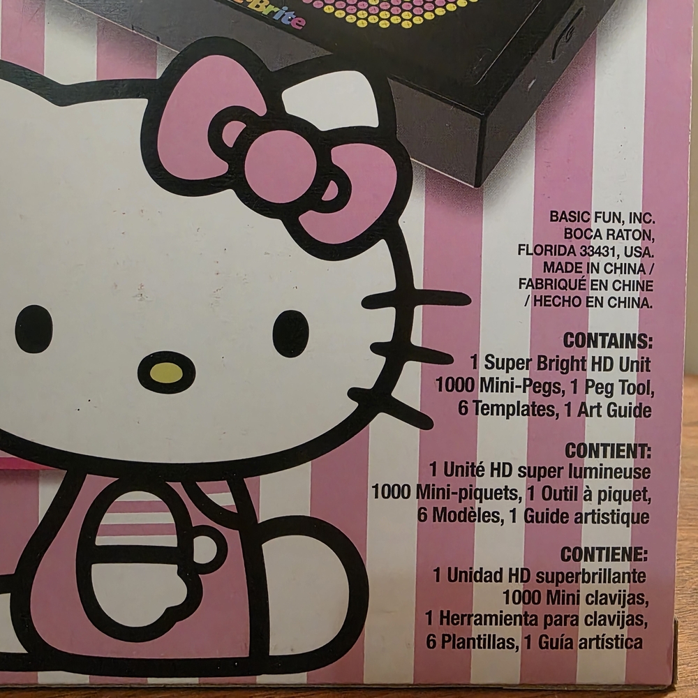 Lite-Brite Hello Kitty and Friends Set - Picture 4 of 4